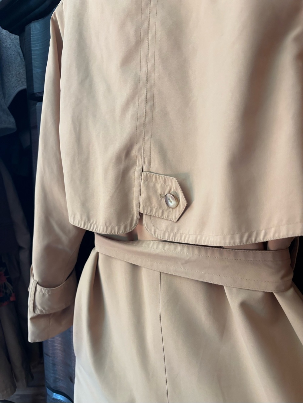 NEIMAN MARCUS Women’s Vintage 1980’s Luxury Trench Coat - Size 12 - Picture 4 of 11